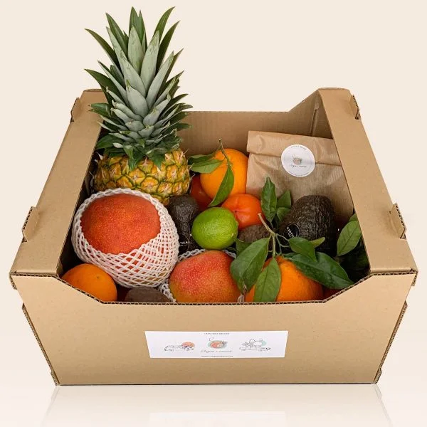 Vaisių rinkiniai dovanoms, vaisiai ir uogos į namus, naturalus vitaminai, vaisių rinkinys Egzotika